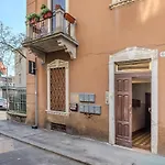 Via Pisano For Six Feel At In * Verona