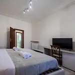 Apartment Via Pisano For Six Feel At In *