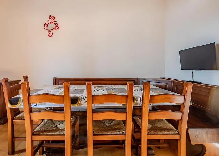 Via Pisano For Six Feel At In Daire *