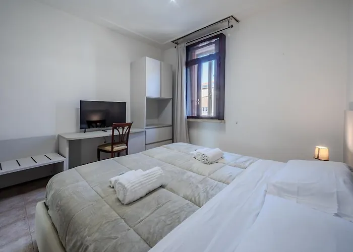 Daire Via Pisano For Six Feel At In Verona